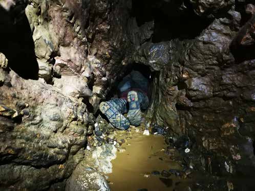 GB Cave